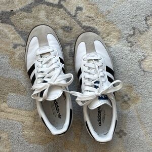 Adidas Sambas